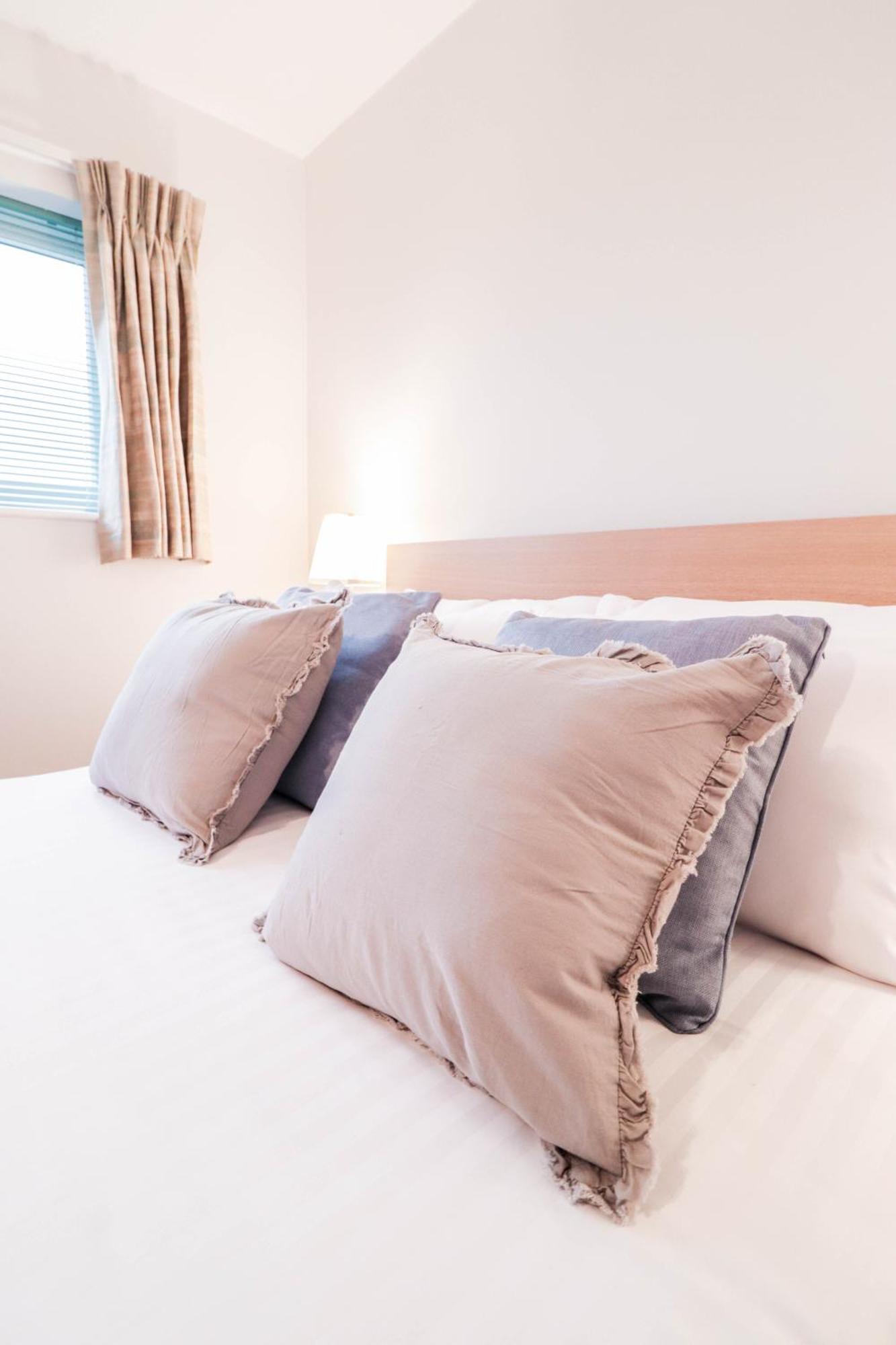 Apartment Ideal Contractor House Near Bbc - Includes Free Parking
